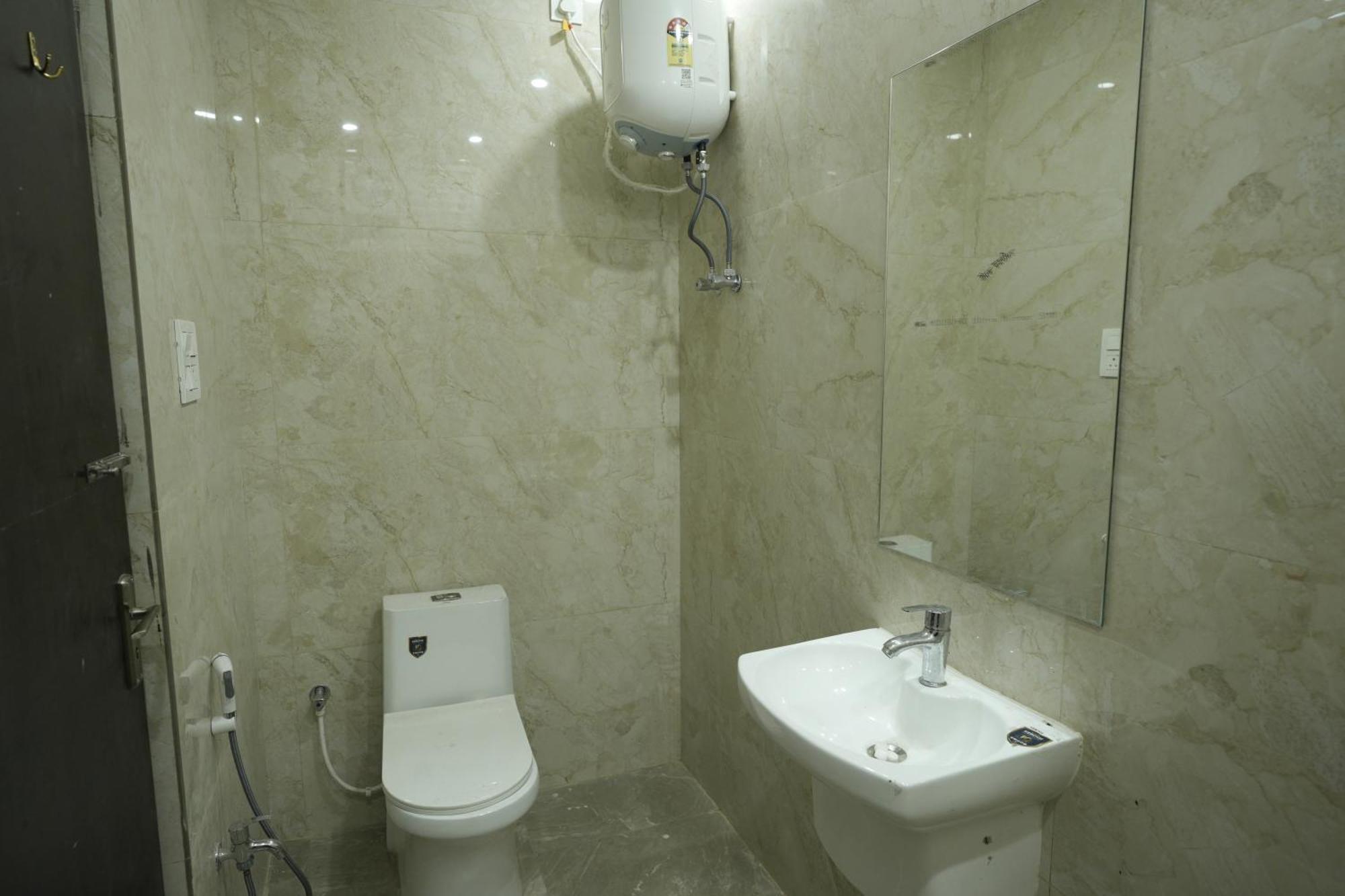 Lalit Villa Luxury Apartments Allāhābād Junction Buitenkant foto